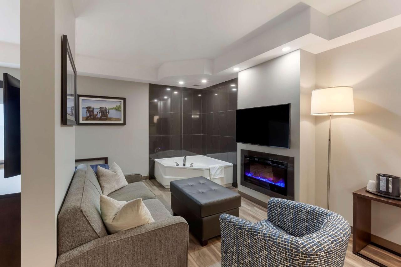 Best Western Premier Northwood Hotel Тіммінс Екстер'єр фото