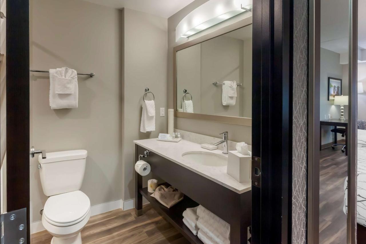 Best Western Premier Northwood Hotel Тіммінс Екстер'єр фото