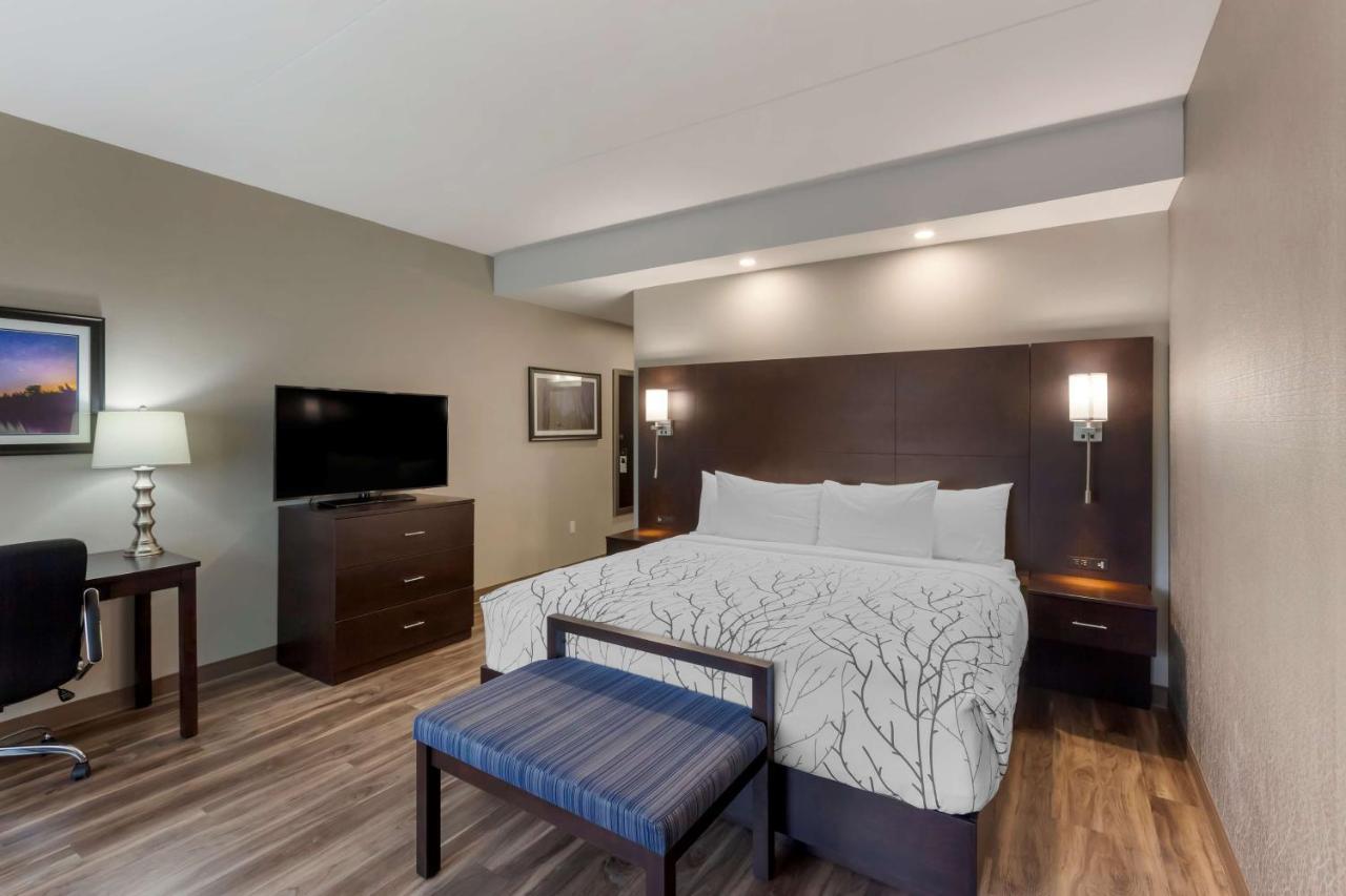 Best Western Premier Northwood Hotel Тіммінс Екстер'єр фото
